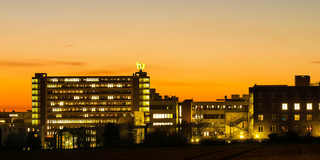 Campus Nord Panorama des Campus Nord bei Dämmerung
